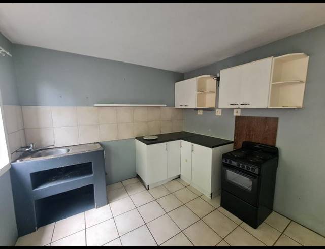 2 BEDROOM PROPERTY TO RENT IN ASHLEY